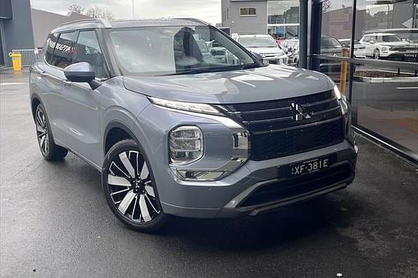 2025 Mitsubishi Outlander