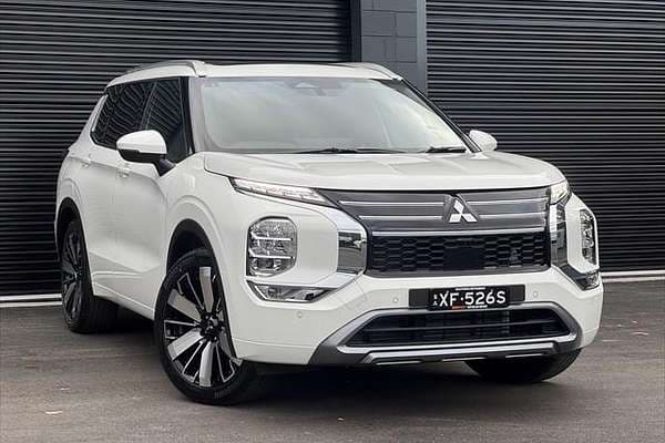 2025 Mitsubishi Outlander